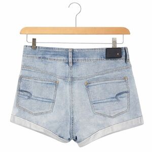American Eagle Light Blue Denim Women Shorts. Good Condition. Hi-Waist. Size 10